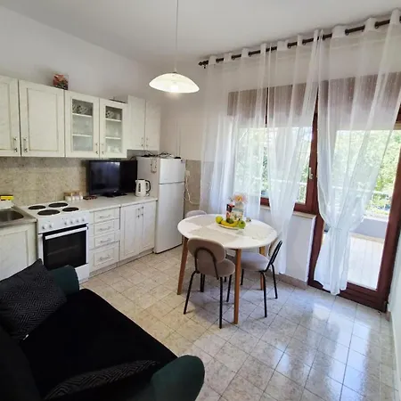 Apartamento Luka *
